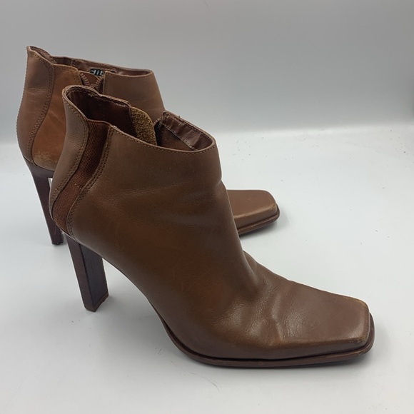 Leather high heel booties. - Picture 2 of 4